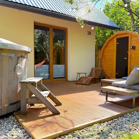 Lägenhet Nawypasie With Sauna Beautiful Garden Sup Board And Just 30 Minutes From Gdansk And Gdynia